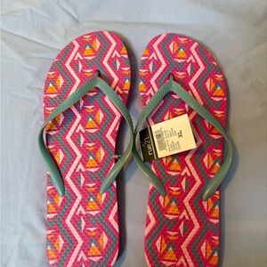 Aztec Patterned Flip Flops rue 21